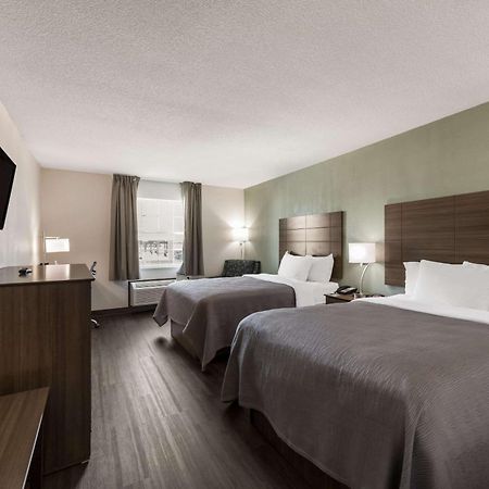 Quality Inn Airport Woodson Terrace Экстерьер фото